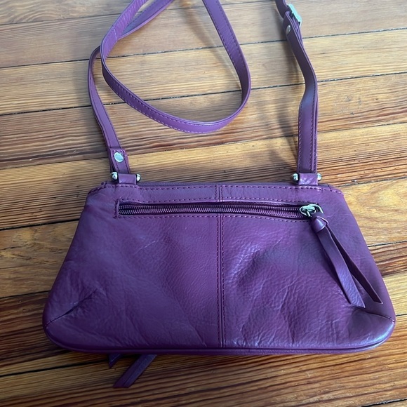 Adorable Small Purple/Plum Leather Crossbody Bag - Picture 9 of 13